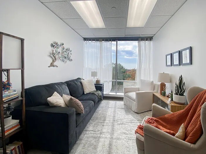 8044 Montgomery Rd, Cincinnati, OH à louer - Photo intérieure – Image 2 sur 6