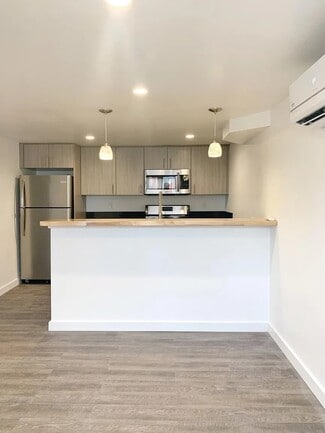 Plus de détails pour 326 Stewart St, Reno, NV - Logement à vendre