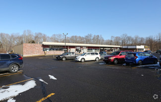 Plus de détails pour 591 Middle Tpke, Storrs Mansfield, CT - Local commercial à louer