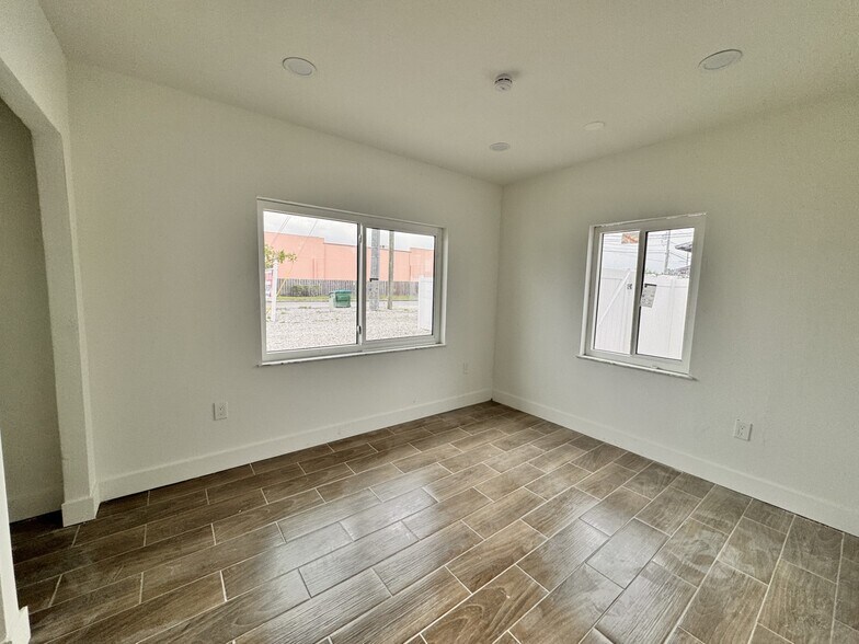 723 Executive Dr, Winter Park, FL à louer - Photo intérieure – Image 3 sur 4