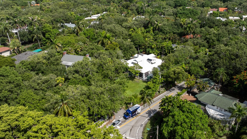 1701 S Bayshore Dr, Miami, FL à vendre - Aérien – Image 2 sur 4