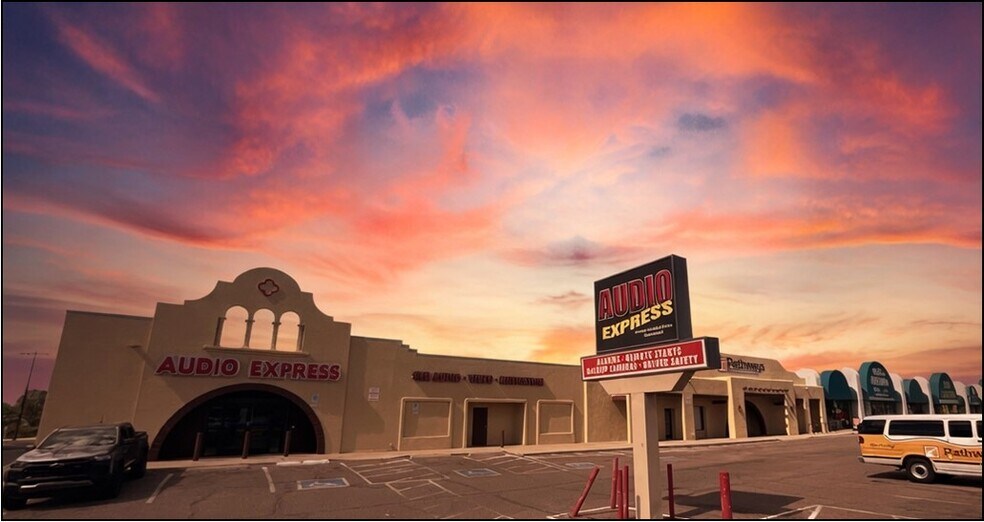 4501-4525 E Broadway Blvd, Tucson, AZ à vendre - Photo de l’immeuble – Image 1 sur 5