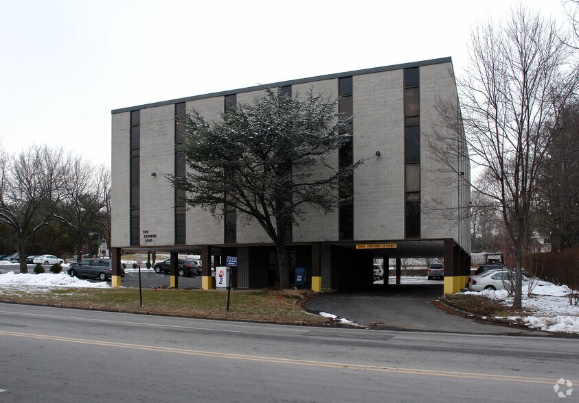 2 Shunpike Rd, Madison, NJ à louer - Photo de l’immeuble – Image 1 sur 33