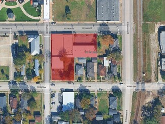 Plus de détails pour 117-119 W Pearce St, Baytown, TX - Local d’activités à vendre