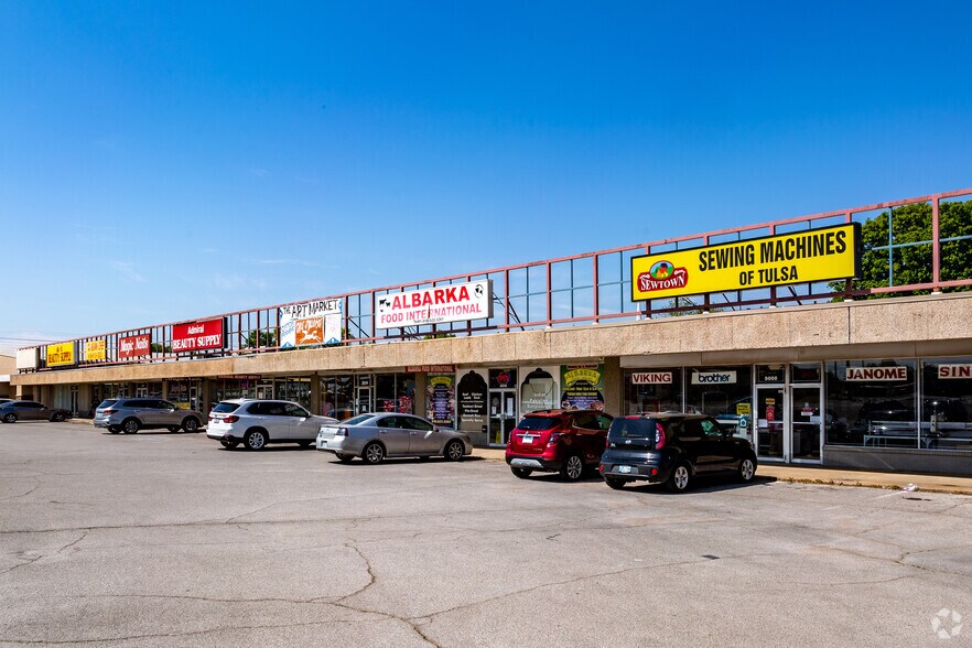 4902-5046 S Sheridan Rd, Tulsa, OK à louer - Photo de l’immeuble – Image 2 sur 10