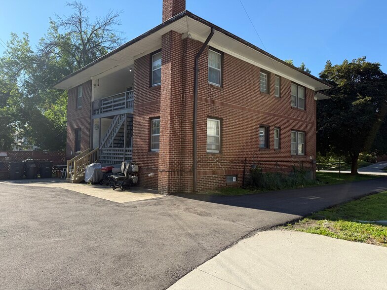4305 University Ave, Des Moines, IA à vendre - Photo de l’immeuble – Image 2 sur 10