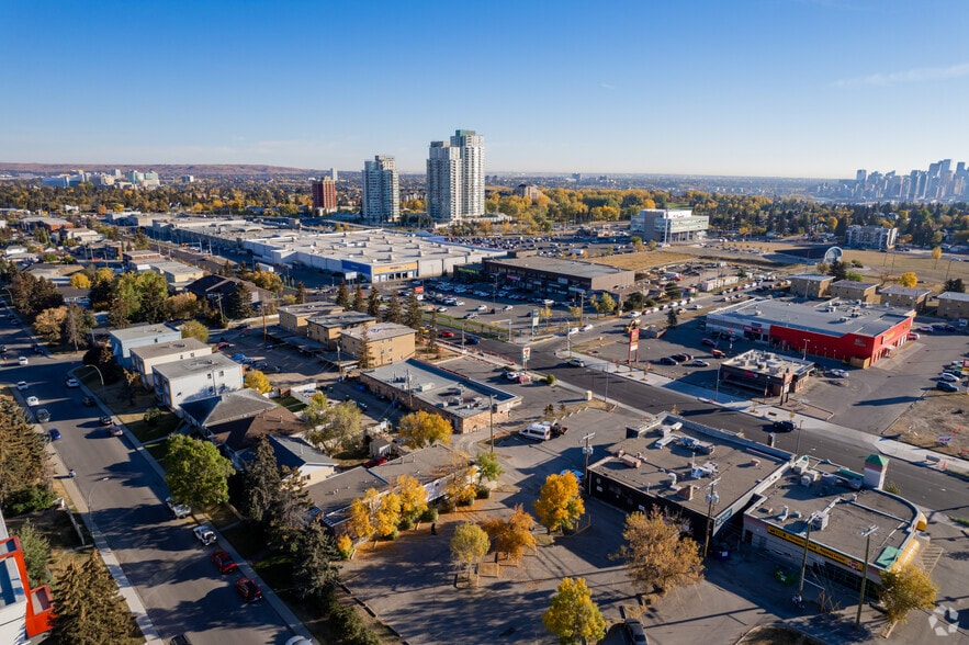 1619 37th St SW, Calgary, AB à louer - Aérien – Image 2 sur 5