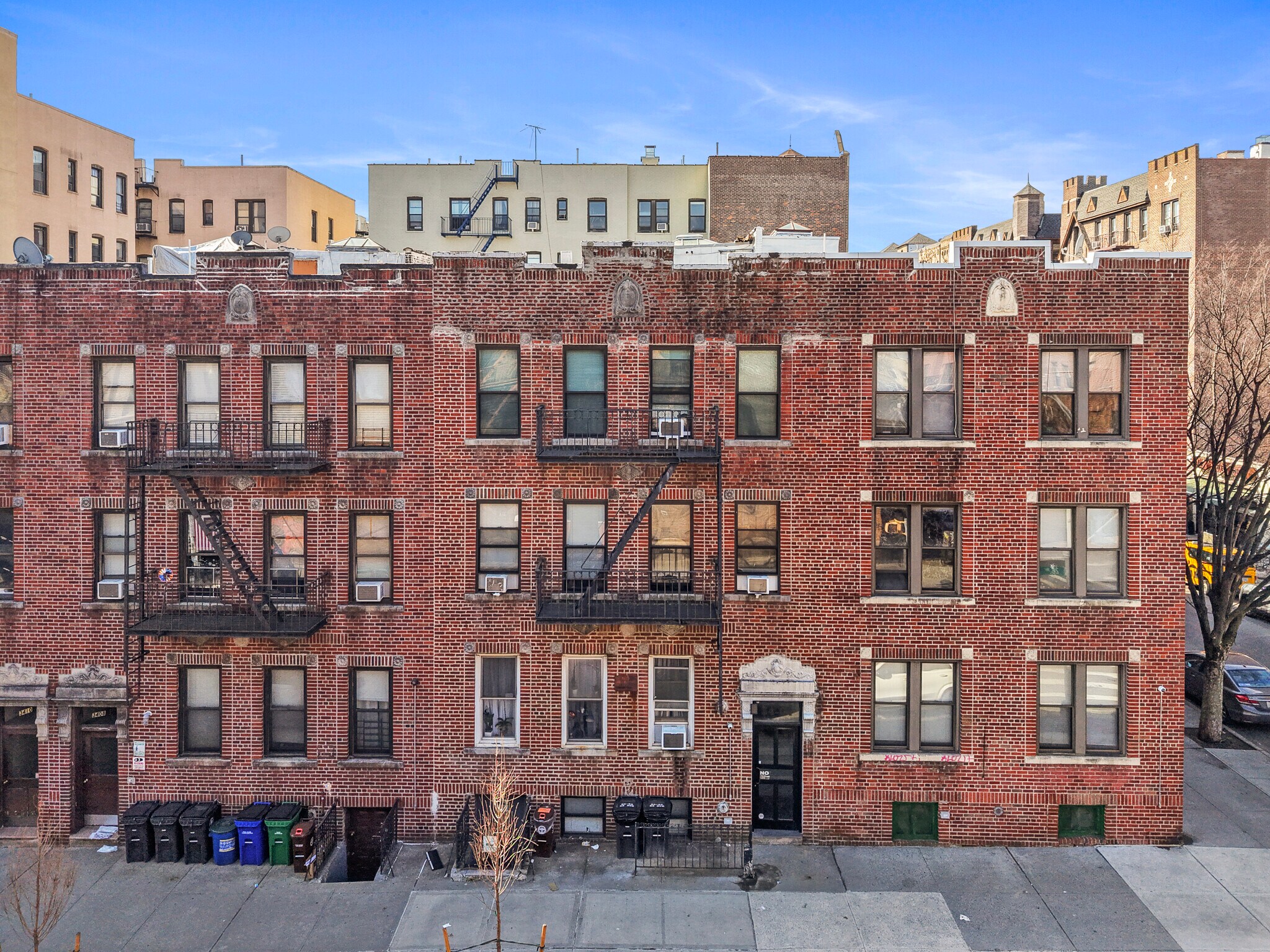 34-04 28th Ave, Astoria, NY à vendre Photo principale– Image 1 sur 16