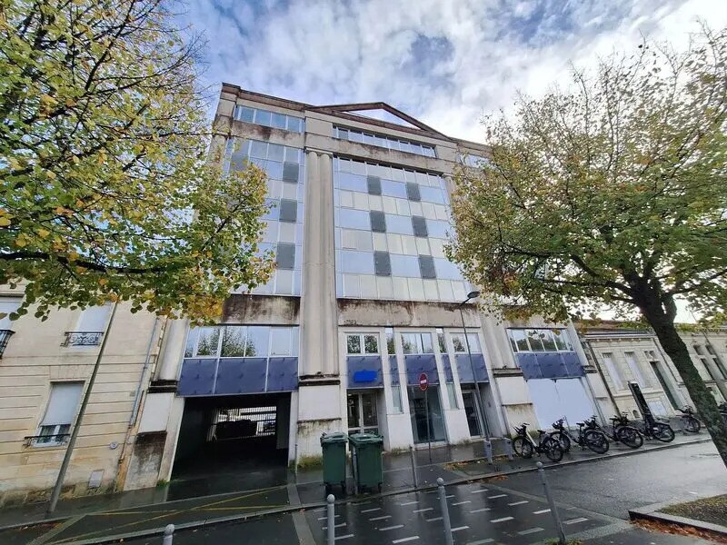 202 Rue D'Ornano, Bordeaux à louer Photo de l’immeuble– Image 1 sur 8