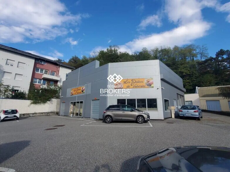 Local commercial dans Valserhône à louer - Photo de l’immeuble – Image 2 sur 5