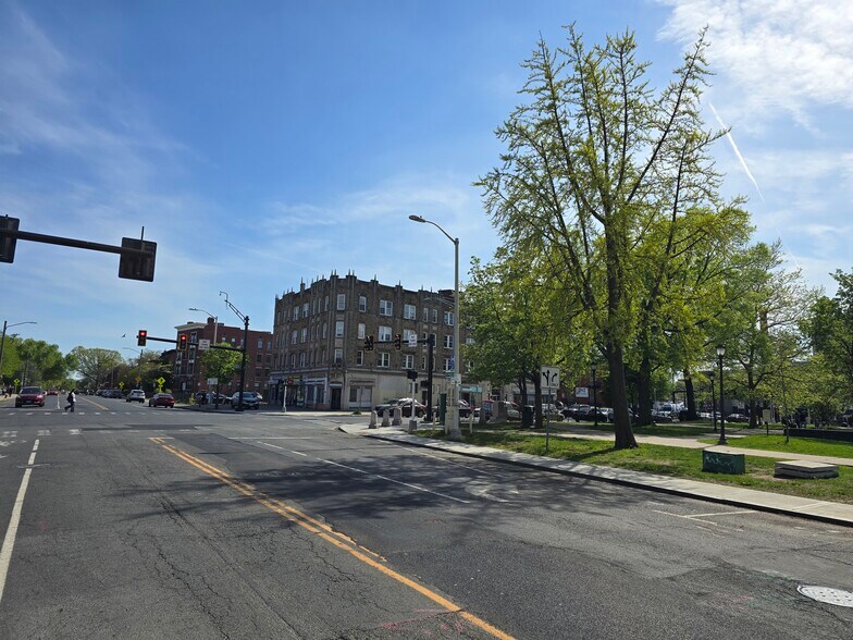 48-50 Main St, Hartford, CT à vendre - Photo de l’immeuble – Image 3 sur 16