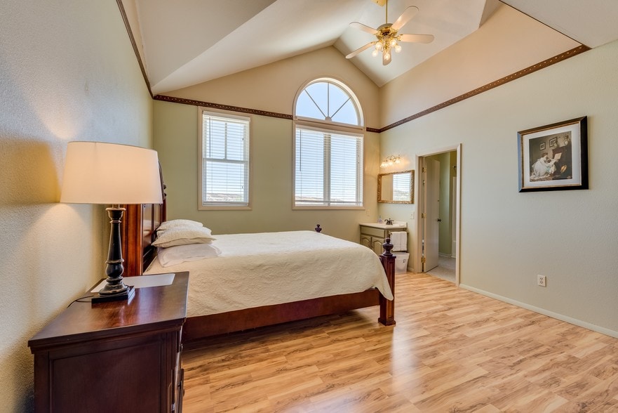 21049 Uncompahgre Rd, Montrose, CO à louer - Photo intérieure – Image 3 sur 33