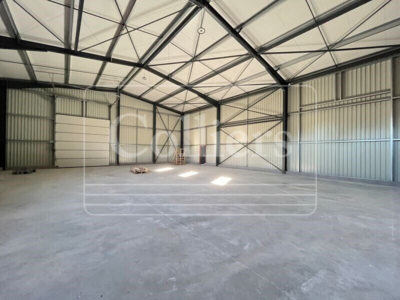 Industriel/Logistique dans Peypin à vendre Photo intérieure– Image 1 sur 7