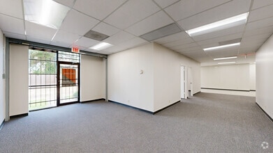 18207 Chisholm Trl, Houston, TX à louer Numérisation 3D Matterport– Image 1 sur 13