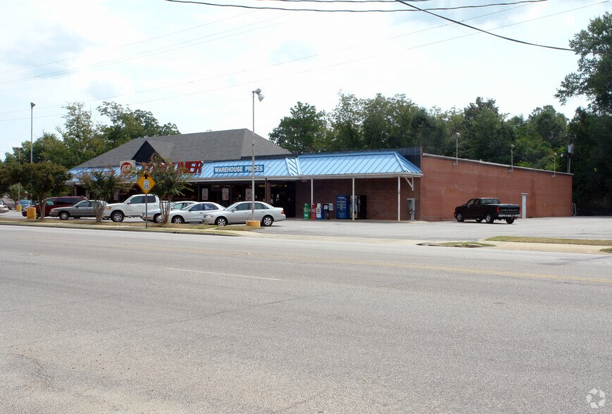 331 W Carolina Ave, Hartsville, SC à vendre - Photo de l’immeuble – Image 2 sur 2