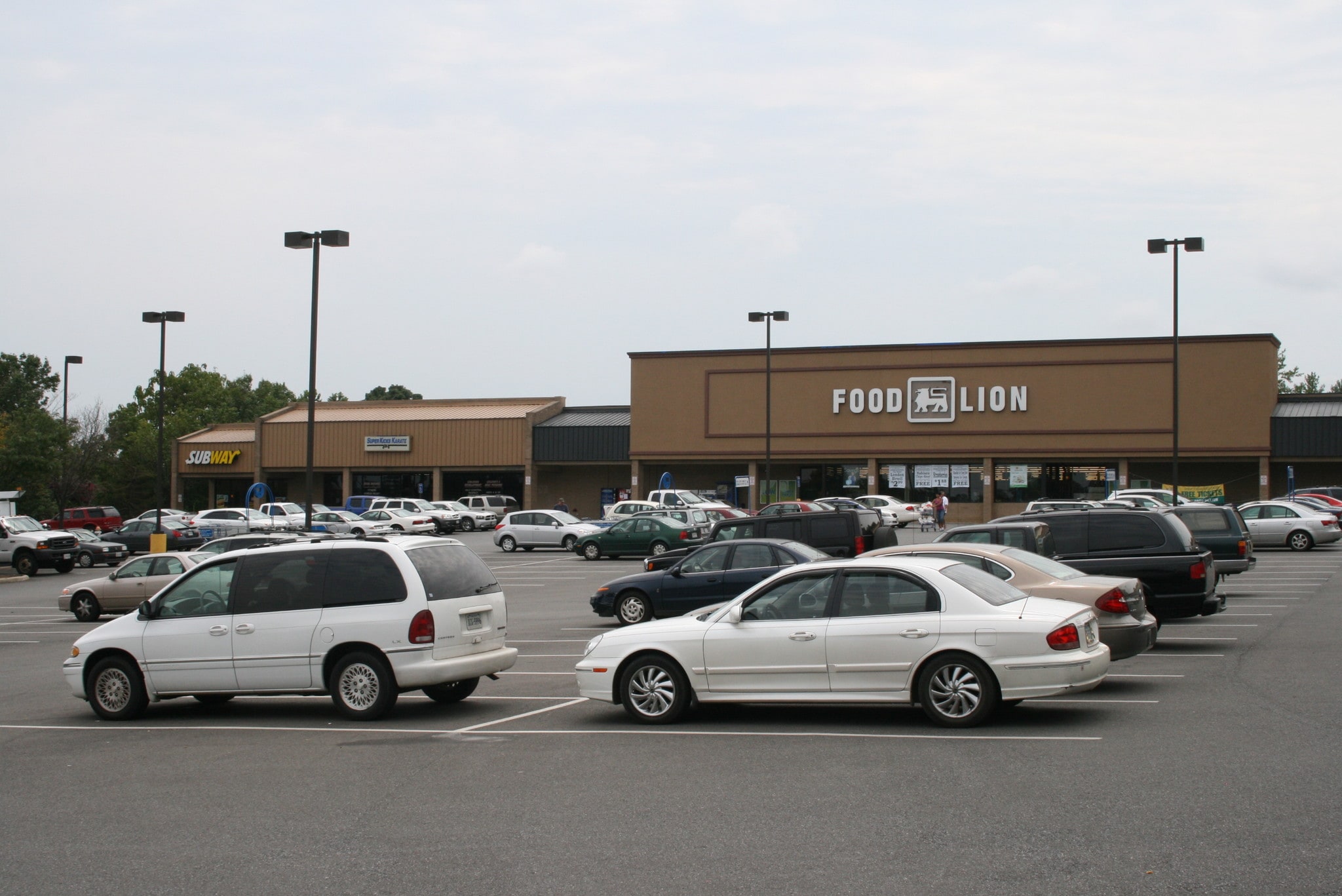 200 Richmond Hwy, Amherst, VA à louer Photo principale– Image 1 sur 7