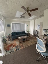 3005 State Rd 590, Clearwater, FL à louer Photo intérieure– Image 2 sur 2