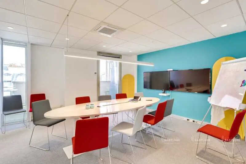 Bureau dans Paris à louer - Photo de l’immeuble – Image 2 sur 6