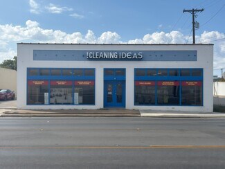 Plus de détails pour 401 Main St, Kerrville, TX - Local commercial à louer