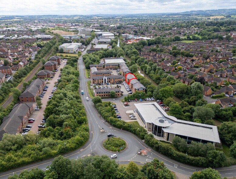 Timothys Bridge Rd, Stratford Upon Avon à louer - Photo de l’immeuble – Image 3 sur 19