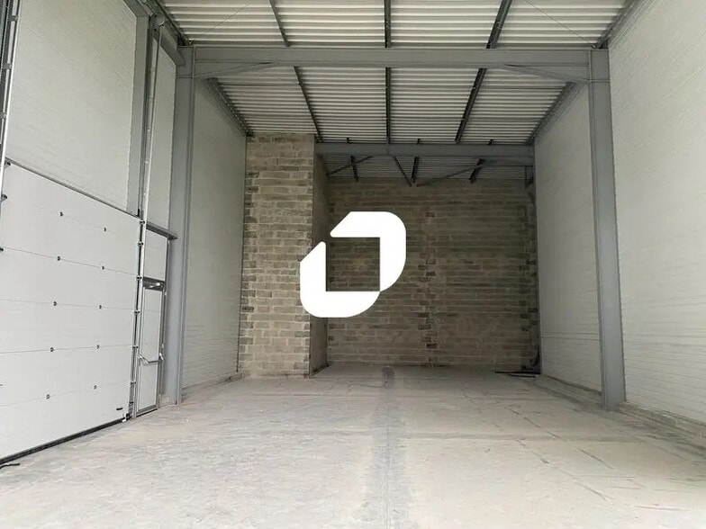 Local d’activités dans Canéjan à louer - Photo intérieure – Image 2 sur 10