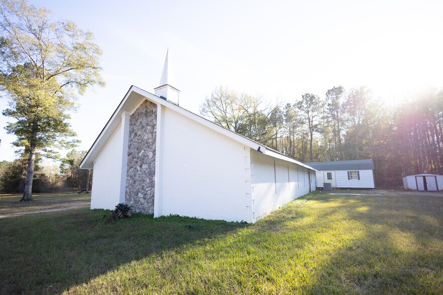 9100 FM 2109, Huntington, TX à vendre - Photo principale – Image 1 sur 11