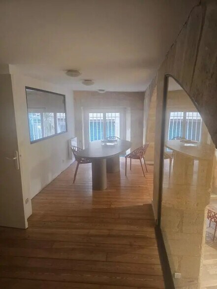 Local commercial dans Bordeaux à louer - Photo intérieure – Image 3 sur 5