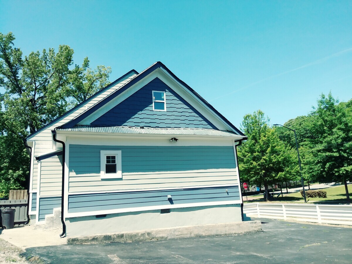 View Photo