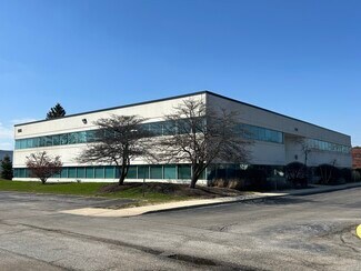 Plus de détails pour 555 Waters Edge, Lombard, IL - Bureau à louer