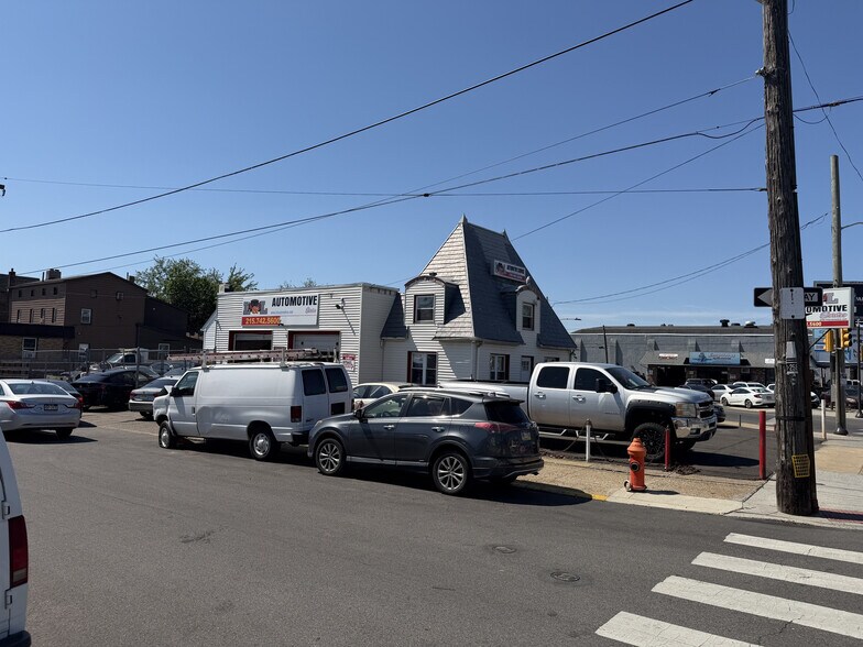 6701 Rising Sun Ave, Philadelphia, PA à louer - Photo de l’immeuble – Image 3 sur 6