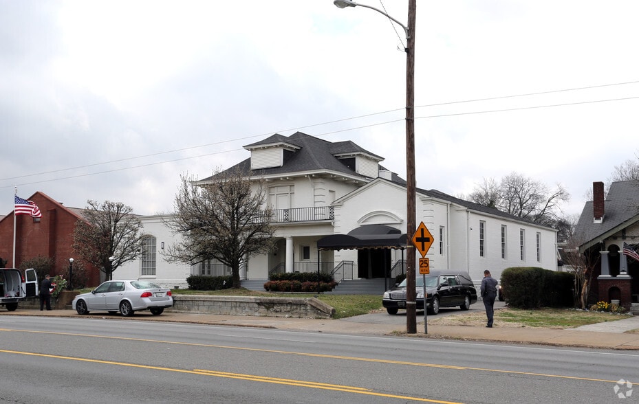 904 Gallatin Ave, Nashville, TN à vendre - Photo principale – Image 1 sur 17