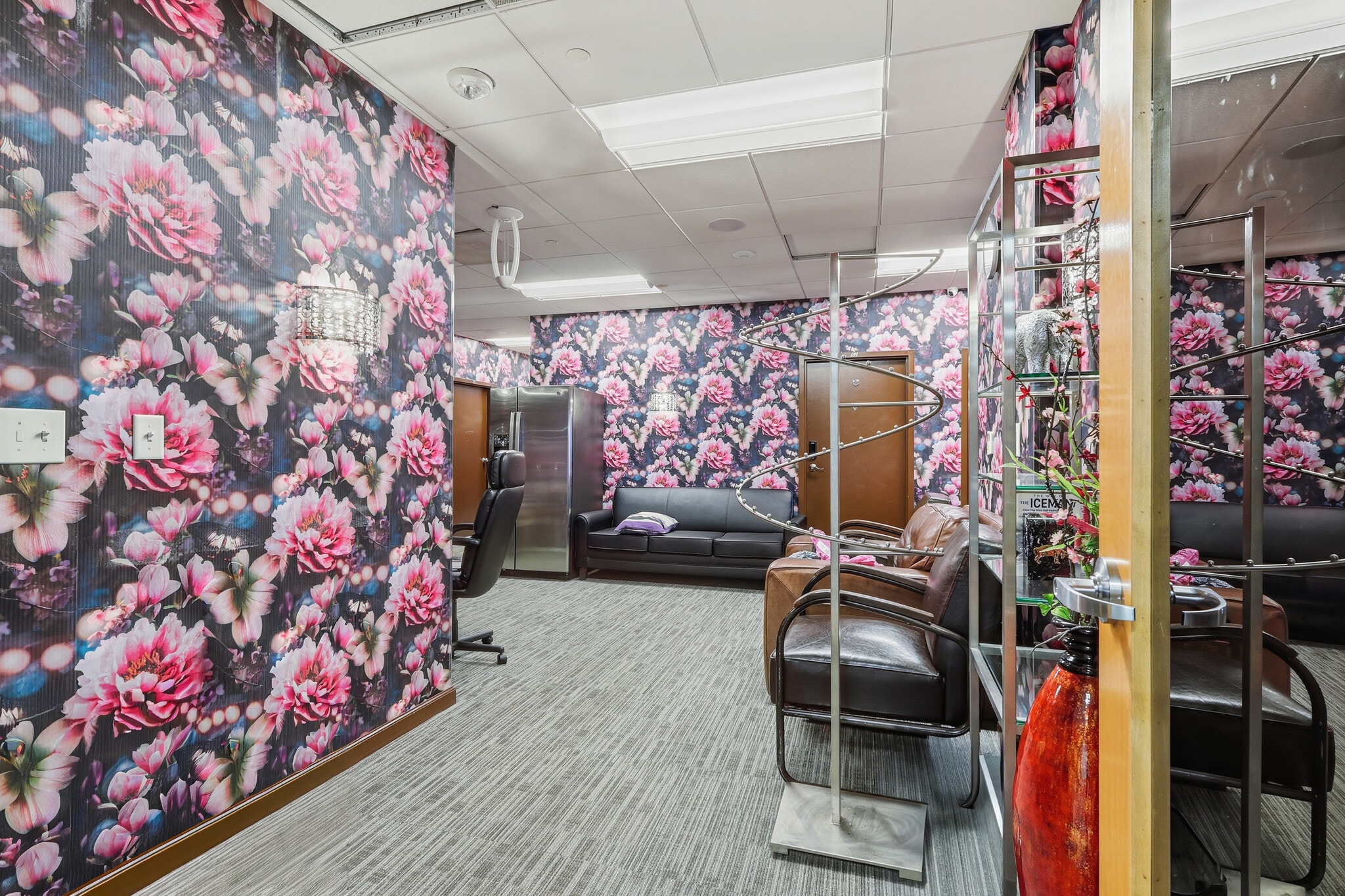 2 Pidgeon Hill Dr, Sterling, VA à louer Photo intérieure– Image 1 sur 8