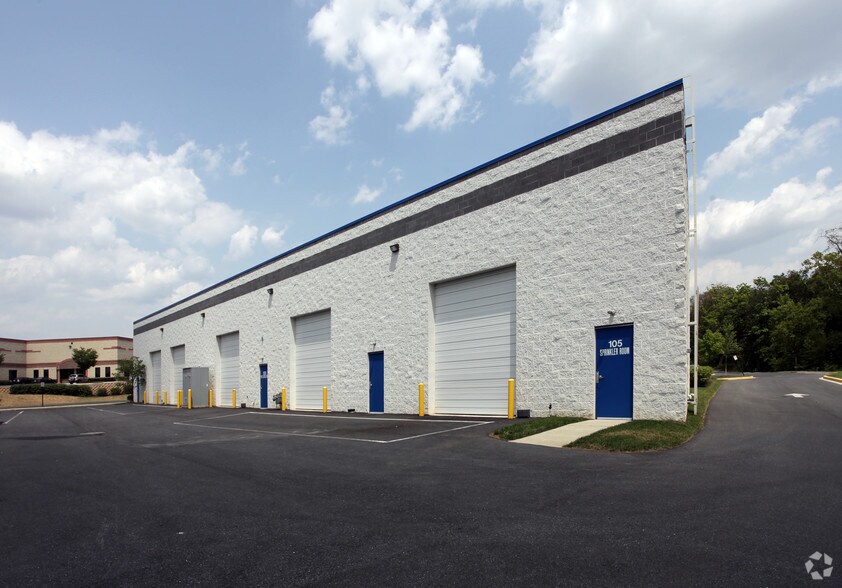 4851-4855 International Blvd, Frederick, MD à vendre - Photo de l’immeuble – Image 3 sur 8