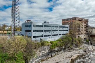 Plus de détails pour 137 Main Ave, Watertown, NY - Industriel/Logistique à louer