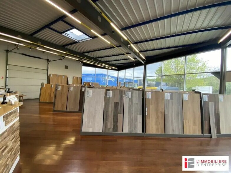 Local commercial dans Chantepie à louer - Photo intérieure – Image 2 sur 7