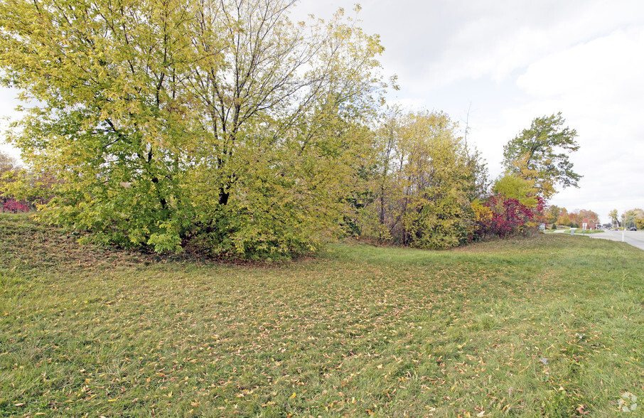 Beck Rd & West Rd, Wixom, MI à vendre - Photo principale – Image 3 sur 3