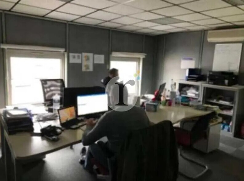 Bureau dans Lesquin à louer - Photo intérieure – Image 3 sur 10