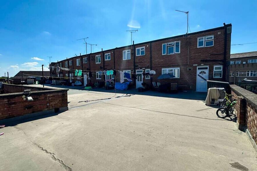 130-160 Crockhamwell Rd, Reading à vendre - Photo de l’immeuble – Image 2 sur 21