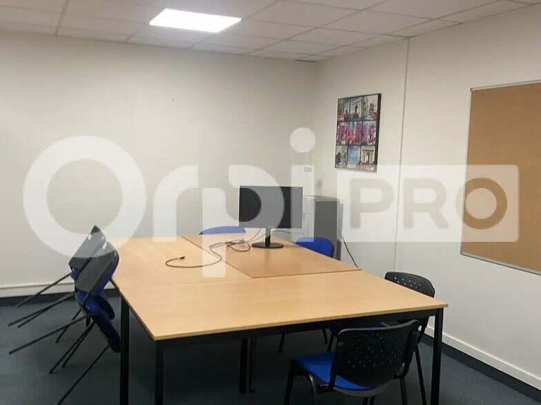 Bureau dans Le Havre à vendre - Photo intérieure – Image 2 sur 8