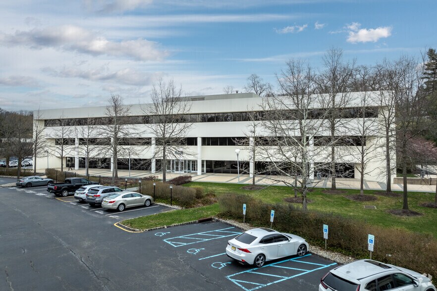 60 Columbia Rd, Morristown, NJ à louer - Photo de l’immeuble – Image 3 sur 6