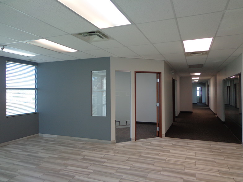 3122 114th Ave SE, Calgary, AB à louer - Photo intérieure – Image 2 sur 11