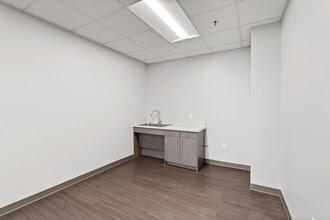 1231 Greenway Dr, Irving, TX à louer Photo intérieure– Image 1 sur 7