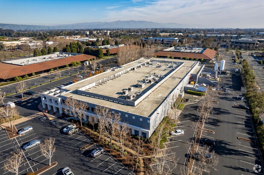 6500 Kaiser Dr, Fremont, CA à louer - Aérien – Image 3 sur 7