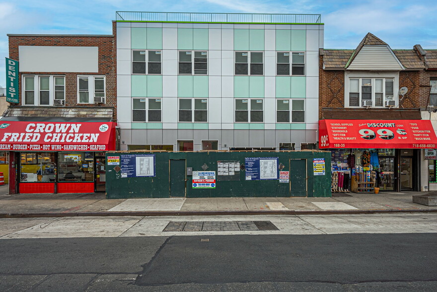 168-31 Hillside Ave, Jamaica, NY à louer - Photo de l’immeuble – Image 1 sur 15