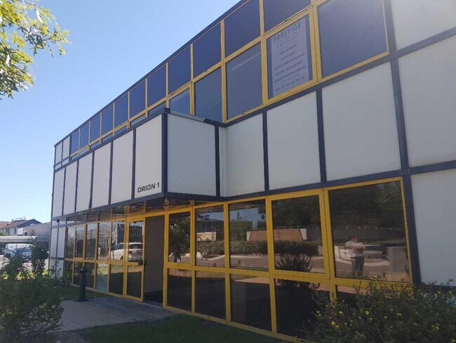 Plus de détails pour Bureau à vendre