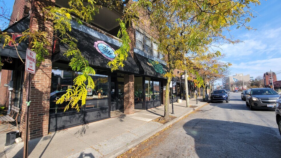 15100-15118 Detroit Ave, Lakewood, OH à louer - Photo de l’immeuble – Image 2 sur 6