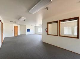 7330 NE Bothell Way, Kenmore, WA à louer Photo intérieure– Image 1 sur 3