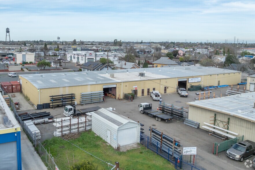 1621 E Miner Ave, Stockton, CA à vendre - Aérien – Image 3 sur 5