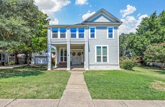 Plus de détails pour 115 N 1st St, Midlothian, TX - Local commercial à vendre