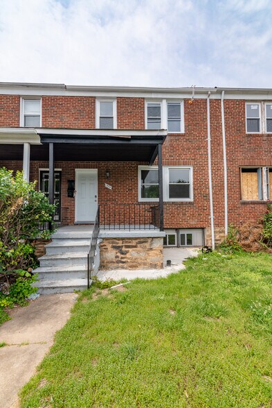 1304 N Linwood Ave, Baltimore, MD à vendre - Photo principale – Image 1 sur 40